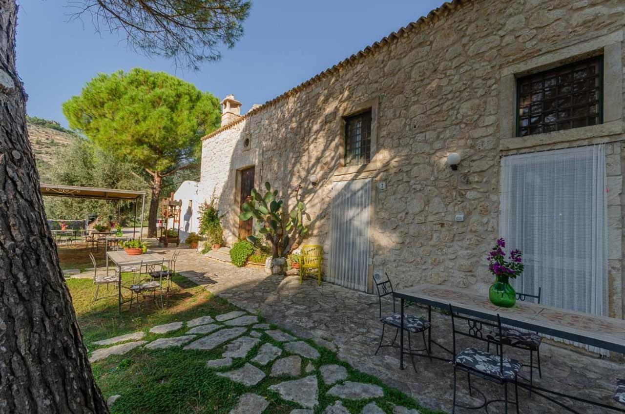 Agriturismo Madonna Incoronata Маттината Экстерьер фото