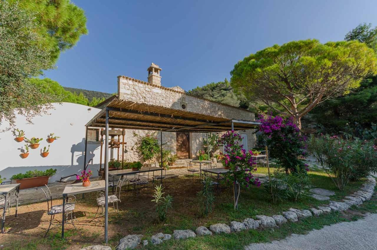 Agriturismo Madonna Incoronata Маттината Экстерьер фото